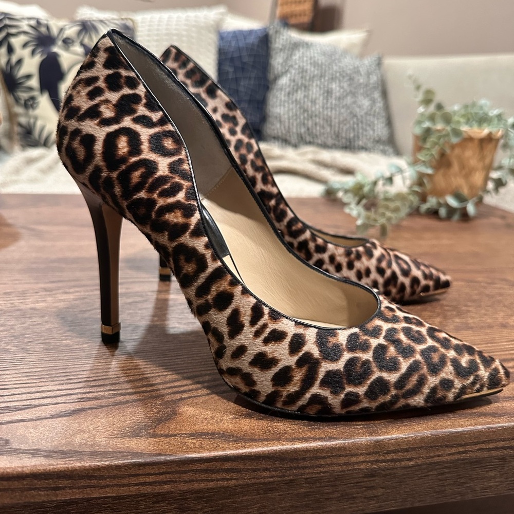 Michael Kors Brown and Black Heels Elegant Stiletto Design